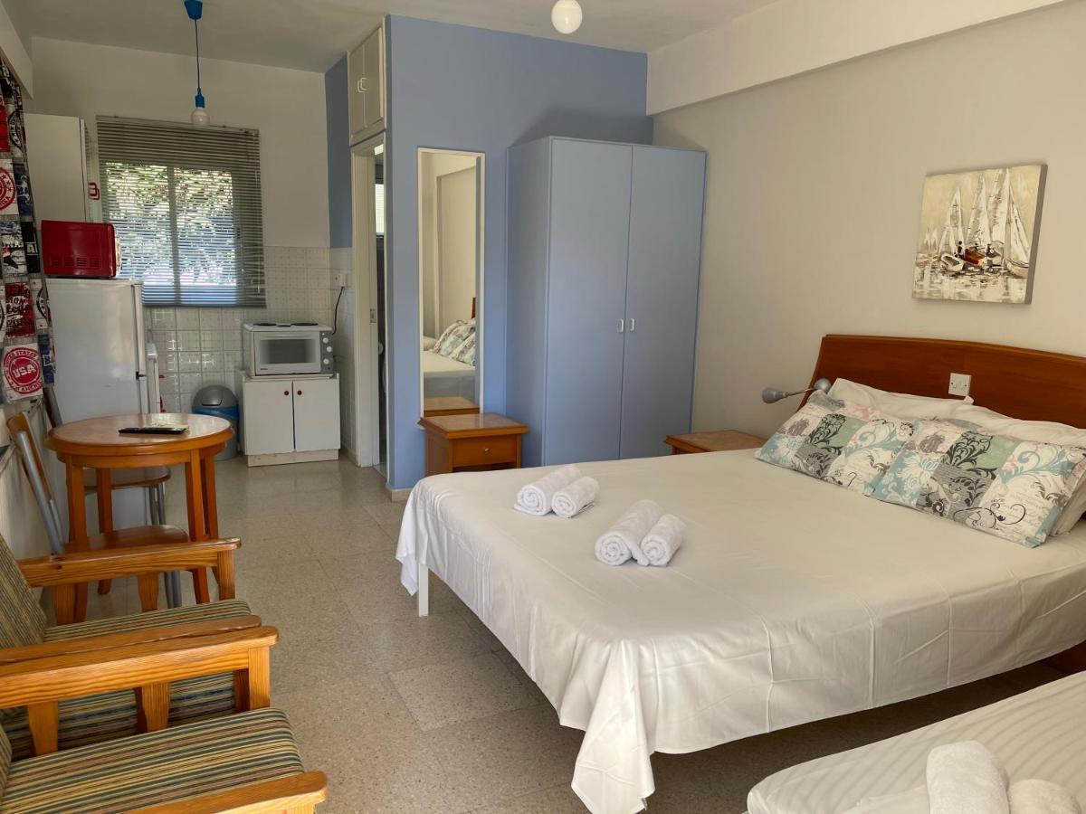 Light & Blue Gardens Apartment Protaras Luaran gambar