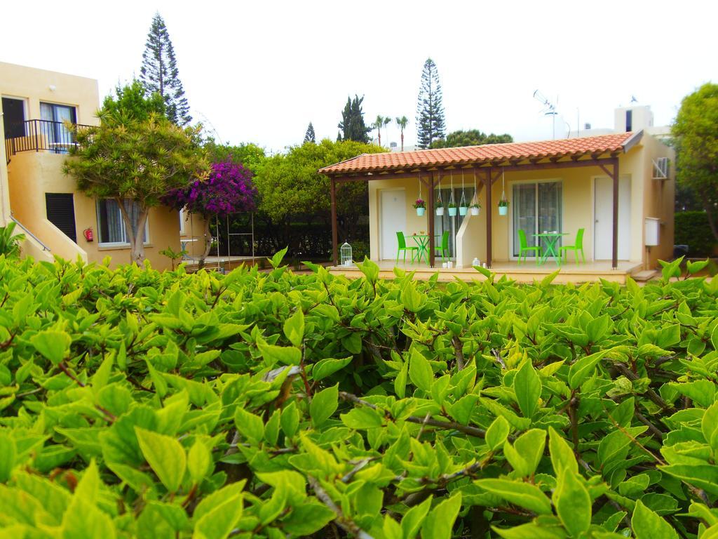 Light & Blue Gardens Apartment Protaras Luaran gambar